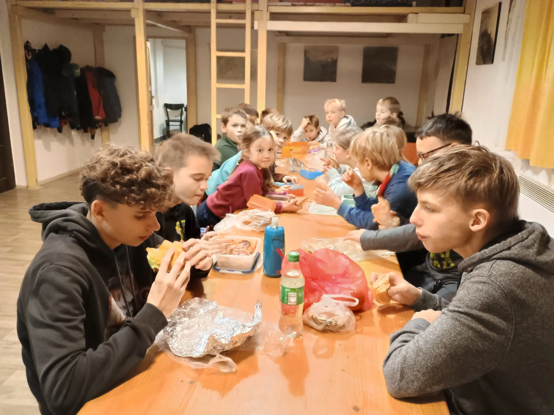 Věže a uzly v Dubici